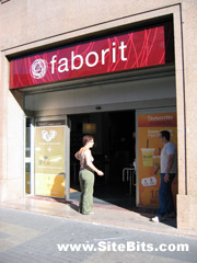 Faborit: entrance