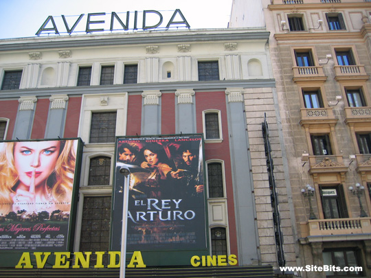 Cines Avenida (now closed)