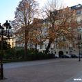Square S Rousseau (7th arrondissement)(thumb)